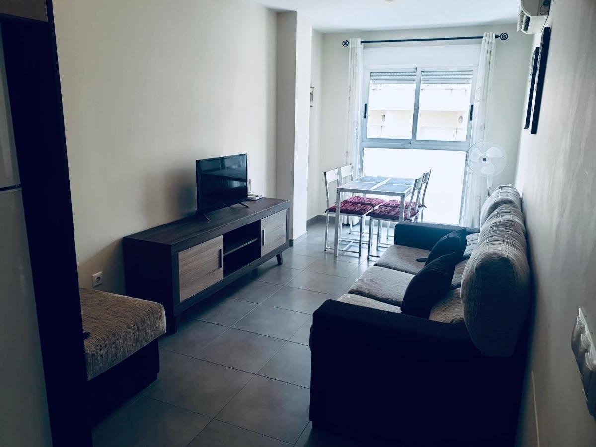 Nice And New Furnished Apartments In Torrevieja Centre Kültér fotó